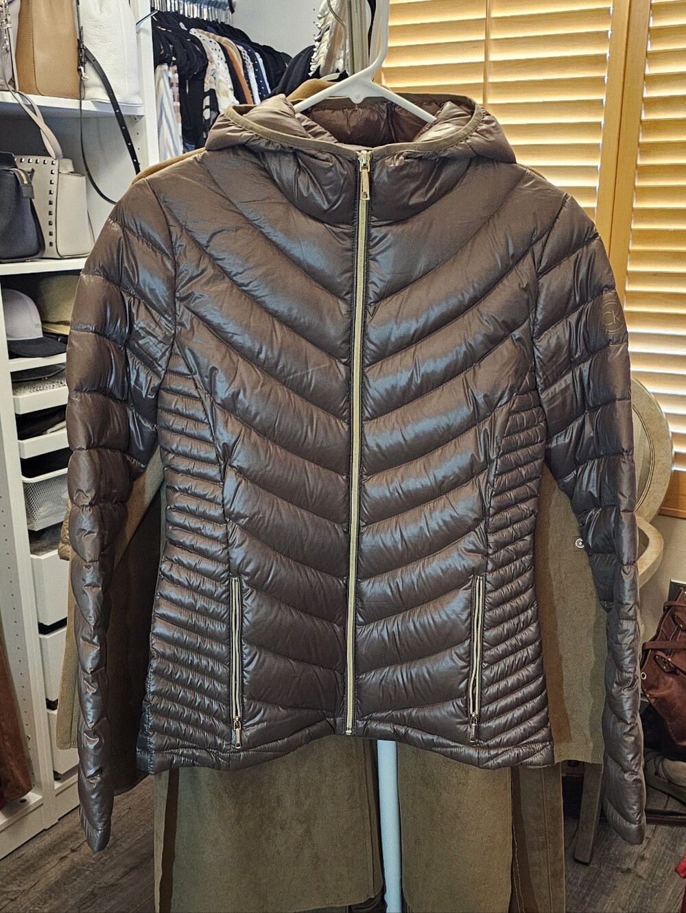 Calvin Klein packable, premium down puffer jacket. Size S.